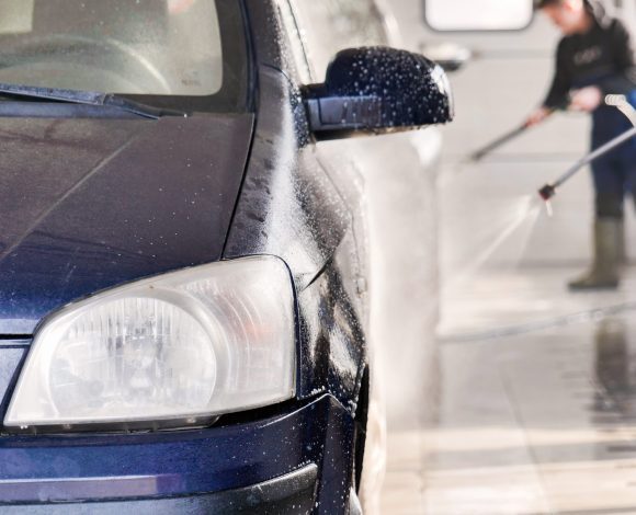 Should You Prep Cars Before Running Them Through Your Tunnel Car Wash?